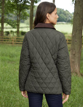 Load image into Gallery viewer, Women's Khaki Cord Collar Diamond Quilted Heritage Jacket

